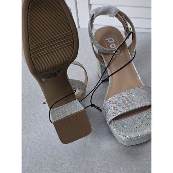 Womens Pop Casen Silver Multi Platform Sandals High Heels Size 8M Retro NEW - Picture 6 of 7